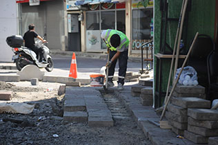 KÂĞITHANE’DE CADDE VE SOKAKLARDA ULAŞIMI KOLAYLAŞTIRAN DÜZENLEMELER